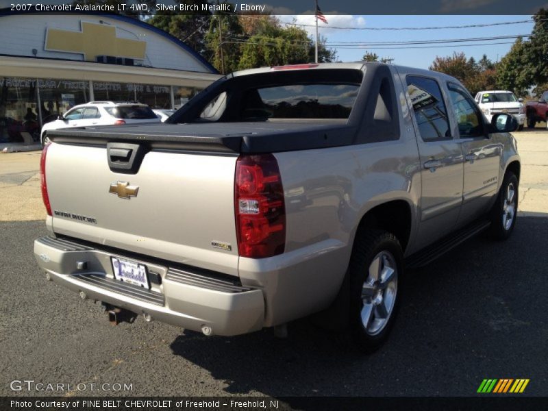 Silver Birch Metallic / Ebony 2007 Chevrolet Avalanche LT 4WD
