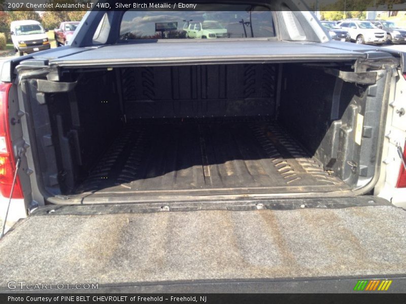Silver Birch Metallic / Ebony 2007 Chevrolet Avalanche LT 4WD