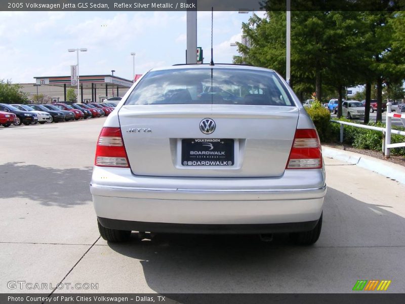 Reflex Silver Metallic / Black 2005 Volkswagen Jetta GLS Sedan