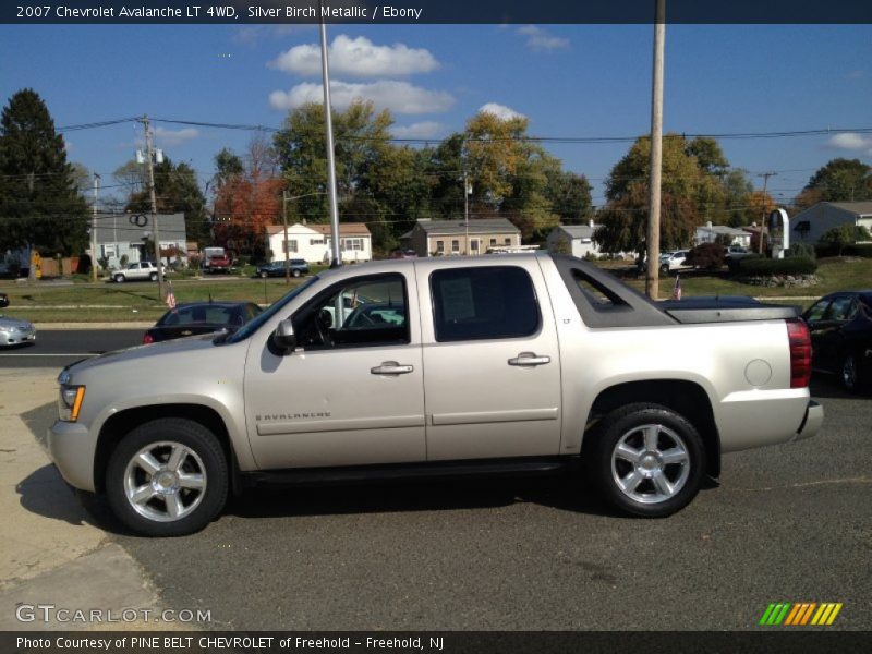 Silver Birch Metallic / Ebony 2007 Chevrolet Avalanche LT 4WD
