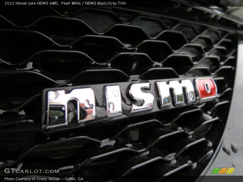  2013 Juke NISMO AWD Logo