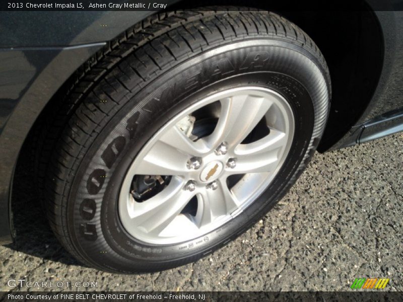 Ashen Gray Metallic / Gray 2013 Chevrolet Impala LS