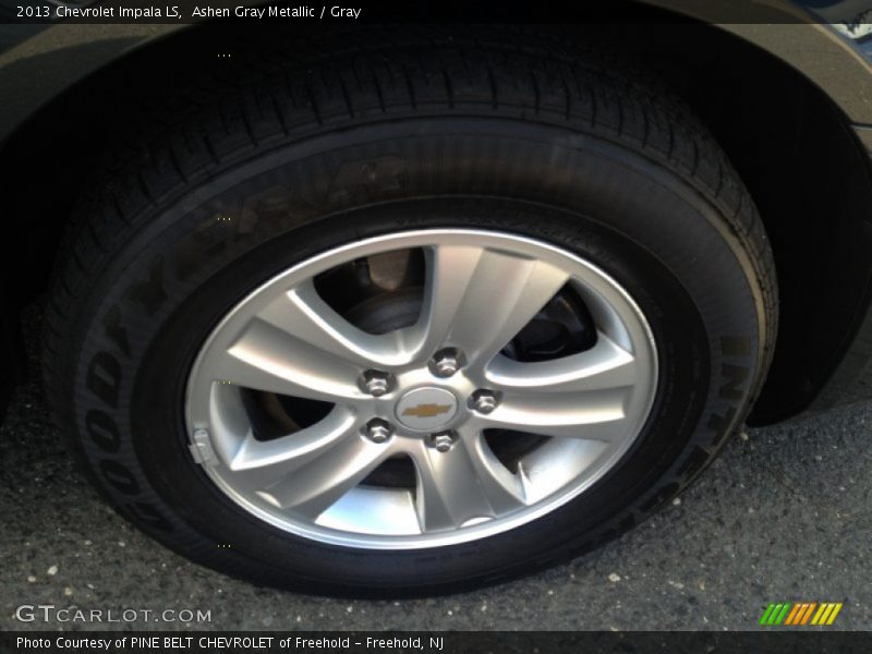 Ashen Gray Metallic / Gray 2013 Chevrolet Impala LS