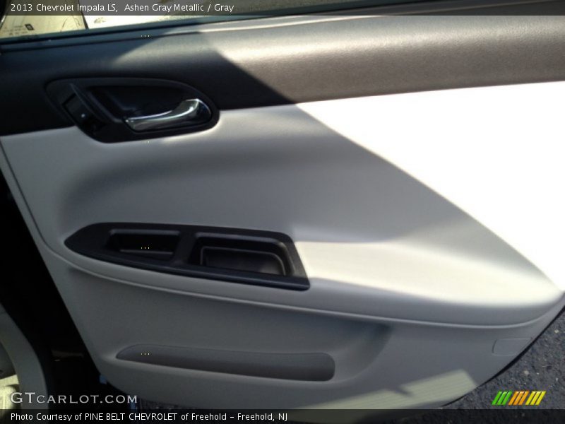 Ashen Gray Metallic / Gray 2013 Chevrolet Impala LS