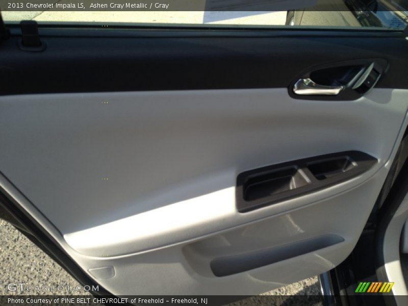 Ashen Gray Metallic / Gray 2013 Chevrolet Impala LS