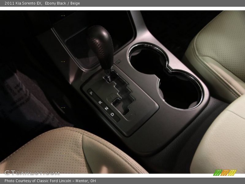Ebony Black / Beige 2011 Kia Sorento EX