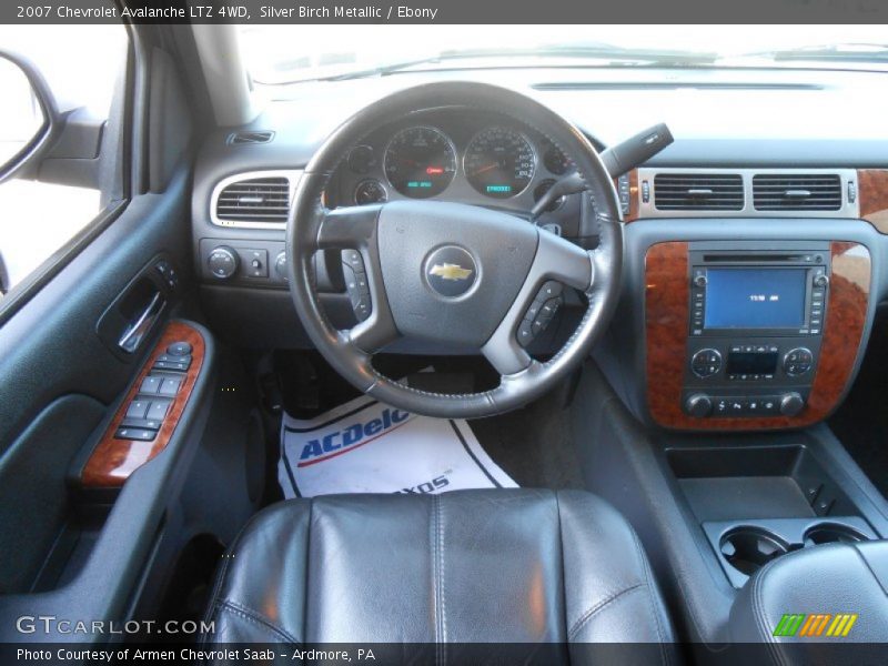Silver Birch Metallic / Ebony 2007 Chevrolet Avalanche LTZ 4WD