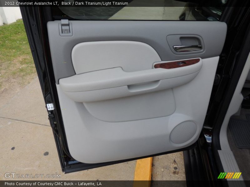 Black / Dark Titanium/Light Titanium 2012 Chevrolet Avalanche LT