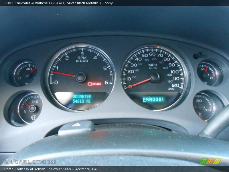 Silver Birch Metallic / Ebony 2007 Chevrolet Avalanche LTZ 4WD