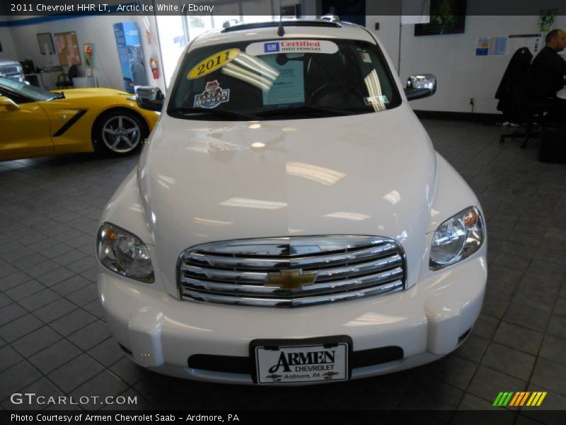 Arctic Ice White / Ebony 2011 Chevrolet HHR LT