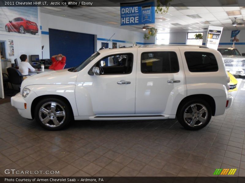 Arctic Ice White / Ebony 2011 Chevrolet HHR LT