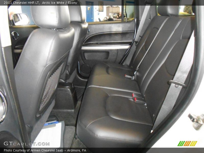 Arctic Ice White / Ebony 2011 Chevrolet HHR LT
