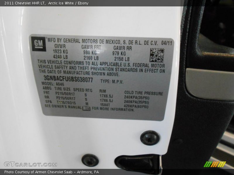 Arctic Ice White / Ebony 2011 Chevrolet HHR LT