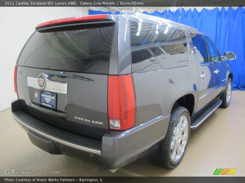 Galaxy Gray Metallic / Ebony/Ebony 2011 Cadillac Escalade ESV Luxury AWD