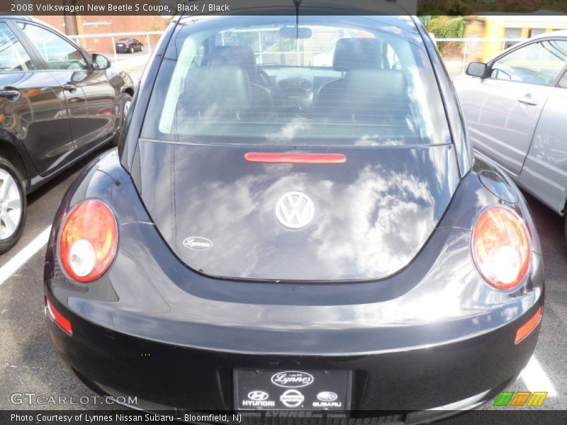 Black / Black 2008 Volkswagen New Beetle S Coupe