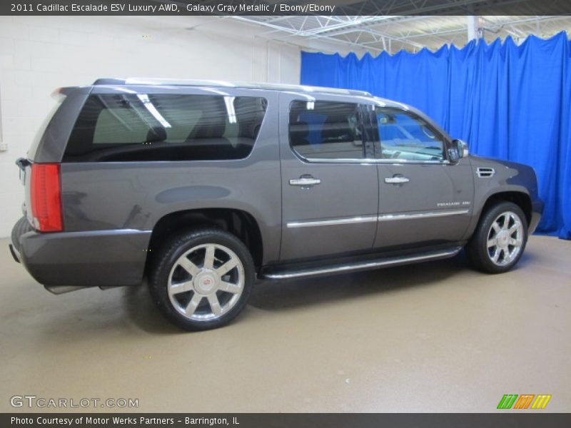 Galaxy Gray Metallic / Ebony/Ebony 2011 Cadillac Escalade ESV Luxury AWD