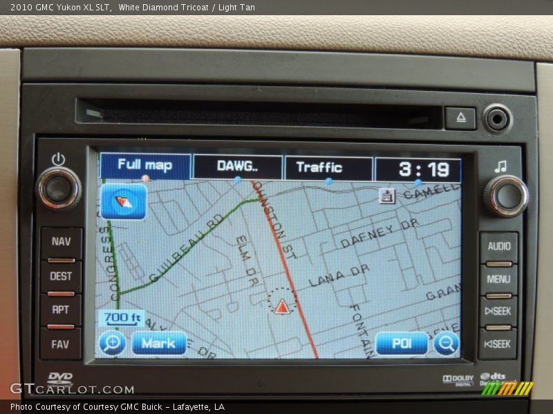 White Diamond Tricoat / Light Tan 2010 GMC Yukon XL SLT