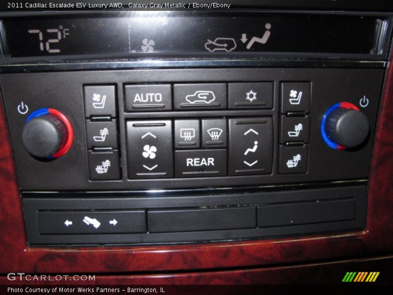Galaxy Gray Metallic / Ebony/Ebony 2011 Cadillac Escalade ESV Luxury AWD
