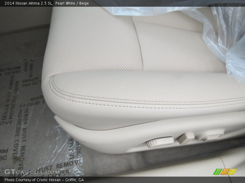 Pearl White / Beige 2014 Nissan Altima 2.5 SL