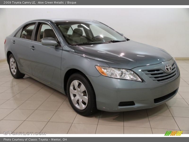 Aloe Green Metallic / Bisque 2009 Toyota Camry LE