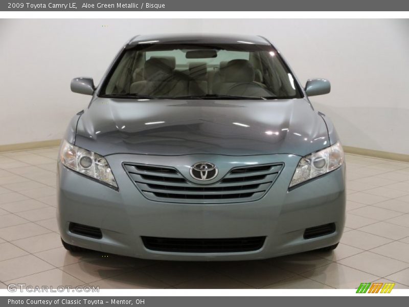 Aloe Green Metallic / Bisque 2009 Toyota Camry LE
