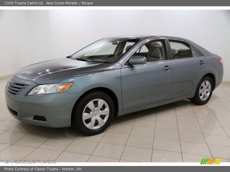 Aloe Green Metallic / Bisque 2009 Toyota Camry LE