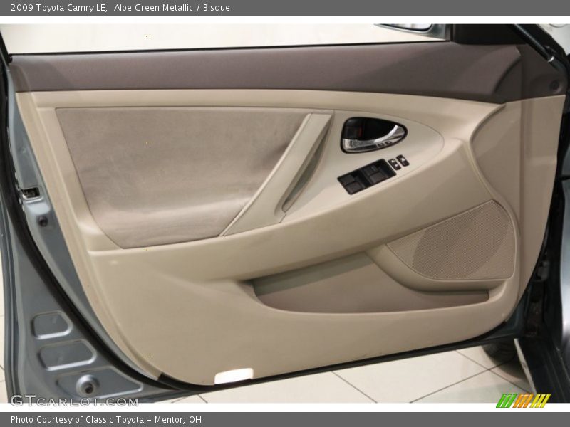 Aloe Green Metallic / Bisque 2009 Toyota Camry LE