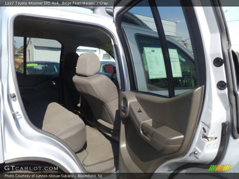 Beige Pearl Metallic / Gray 1997 Toyota 4Runner SR5 4x4