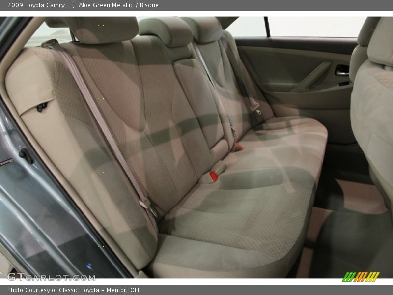 Aloe Green Metallic / Bisque 2009 Toyota Camry LE
