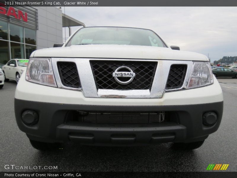 Glacier White / Steel 2013 Nissan Frontier S King Cab