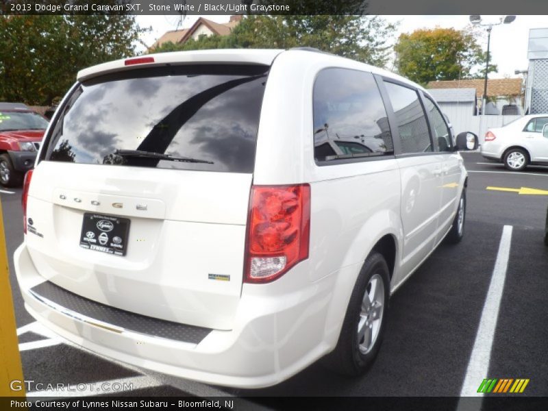 Stone White / Black/Light Graystone 2013 Dodge Grand Caravan SXT