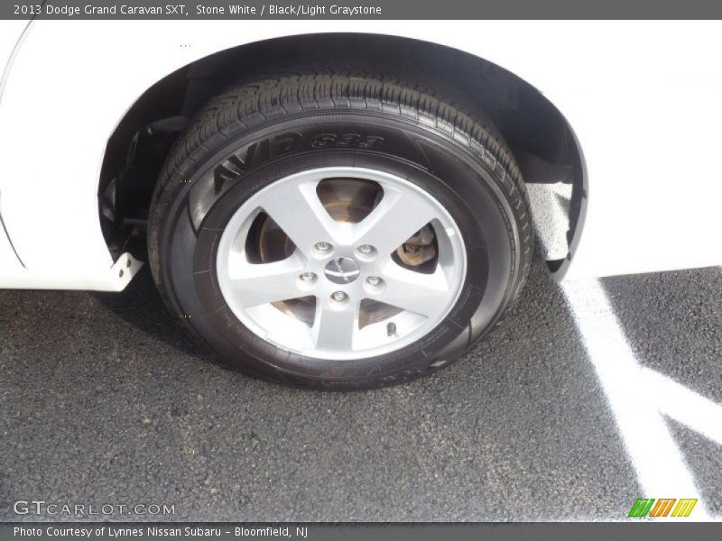 Stone White / Black/Light Graystone 2013 Dodge Grand Caravan SXT