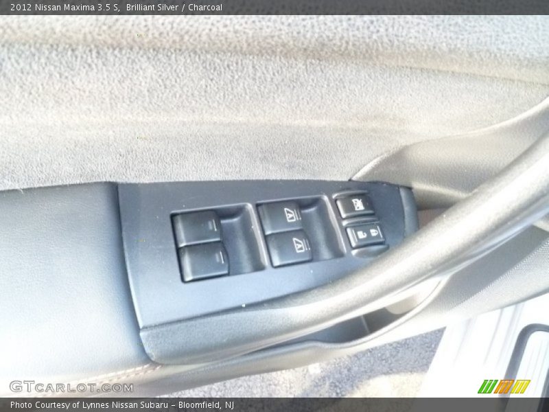 Brilliant Silver / Charcoal 2012 Nissan Maxima 3.5 S