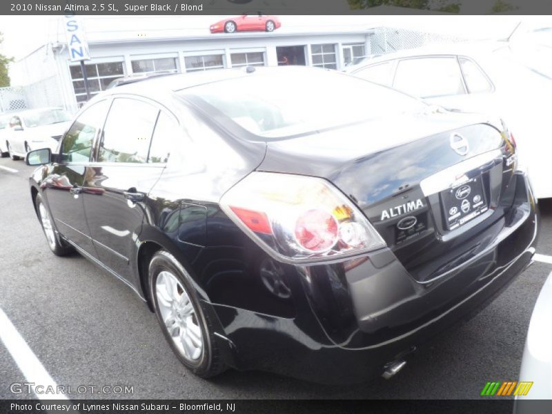 Super Black / Blond 2010 Nissan Altima 2.5 SL