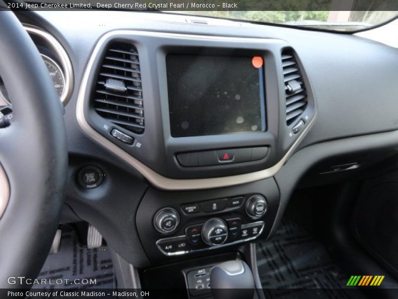 Controls of 2014 Cherokee Limited