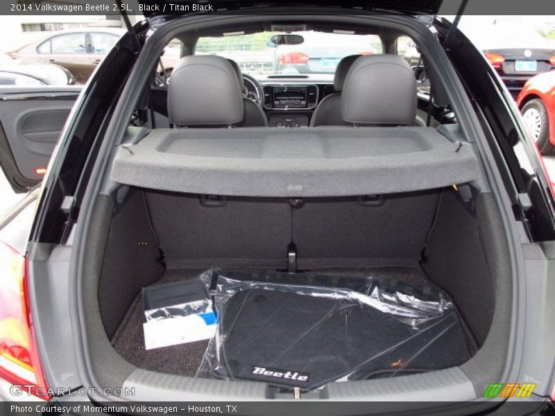 Black / Titan Black 2014 Volkswagen Beetle 2.5L