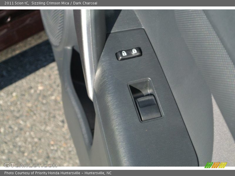 Sizziling Crimson Mica / Dark Charcoal 2011 Scion tC