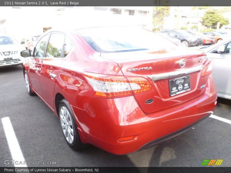 Lava Red / Beige 2011 Nissan Sentra 2.0 S