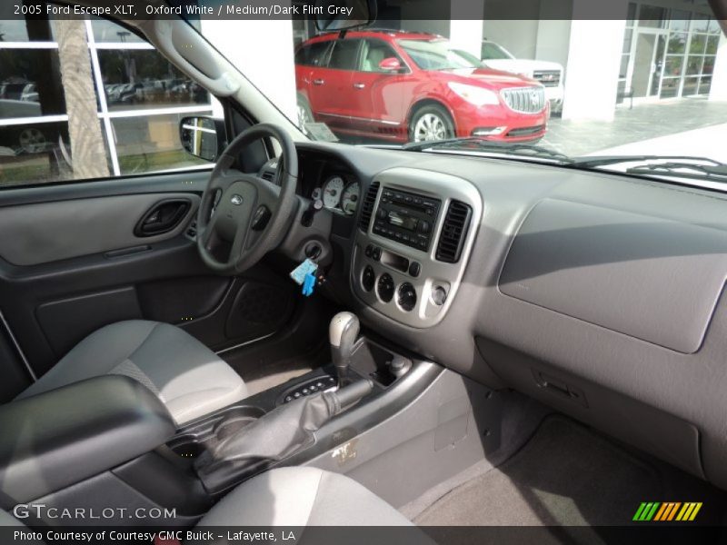 Oxford White / Medium/Dark Flint Grey 2005 Ford Escape XLT