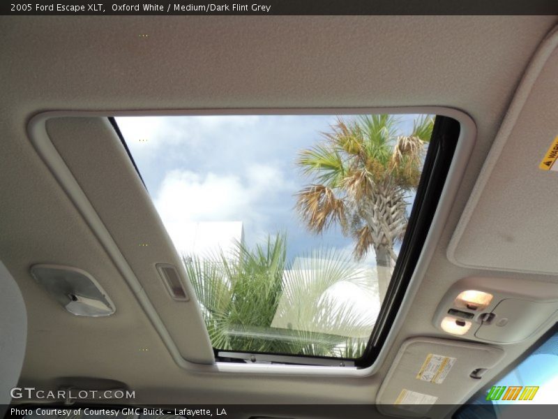 Oxford White / Medium/Dark Flint Grey 2005 Ford Escape XLT