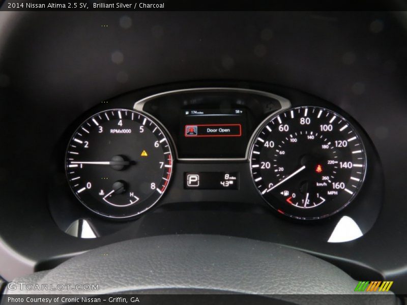 Brilliant Silver / Charcoal 2014 Nissan Altima 2.5 SV