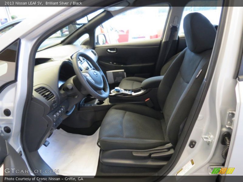 Brilliant Silver / Black 2013 Nissan LEAF SV