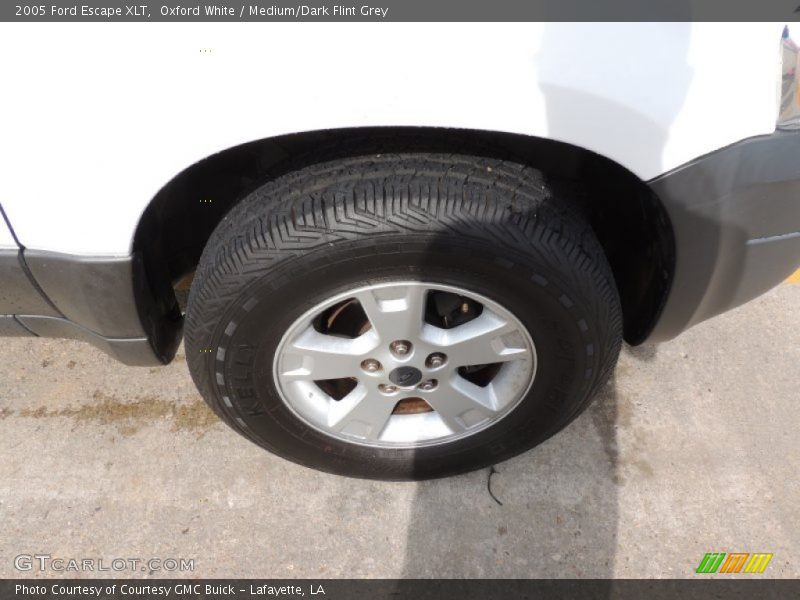 Oxford White / Medium/Dark Flint Grey 2005 Ford Escape XLT