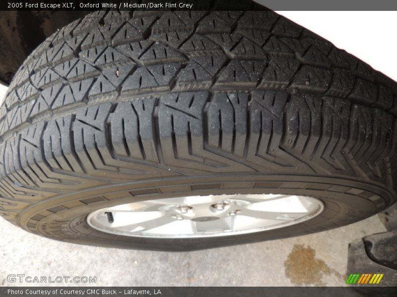 Oxford White / Medium/Dark Flint Grey 2005 Ford Escape XLT