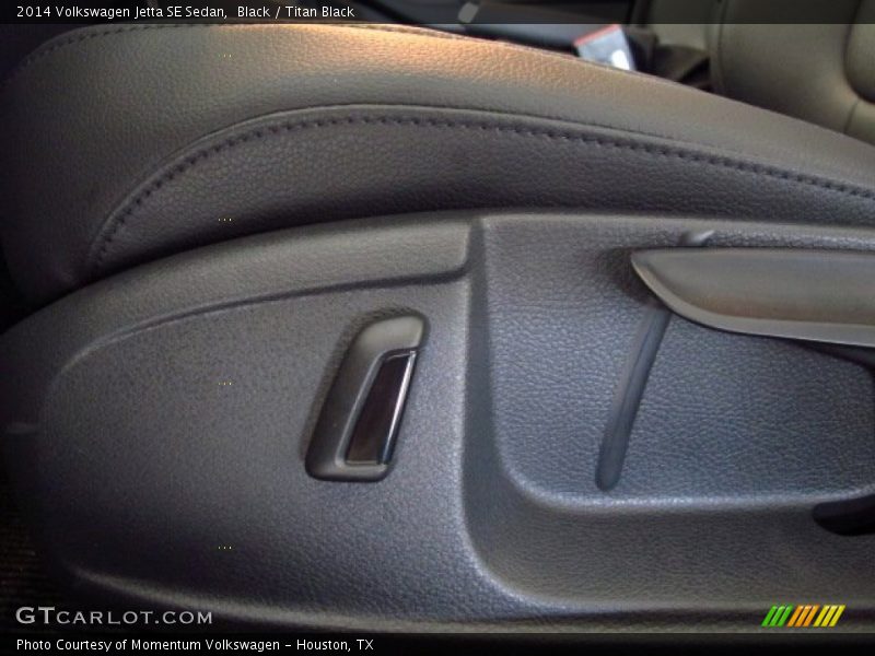 Black / Titan Black 2014 Volkswagen Jetta SE Sedan