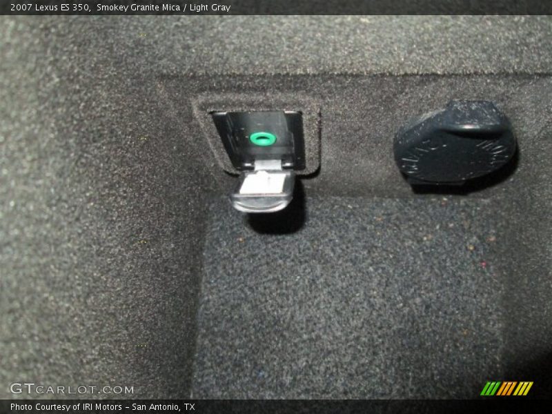 Smokey Granite Mica / Light Gray 2007 Lexus ES 350