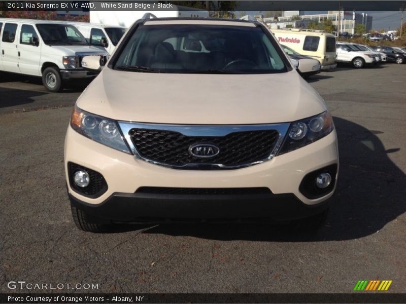 White Sand Beige / Black 2011 Kia Sorento EX V6 AWD