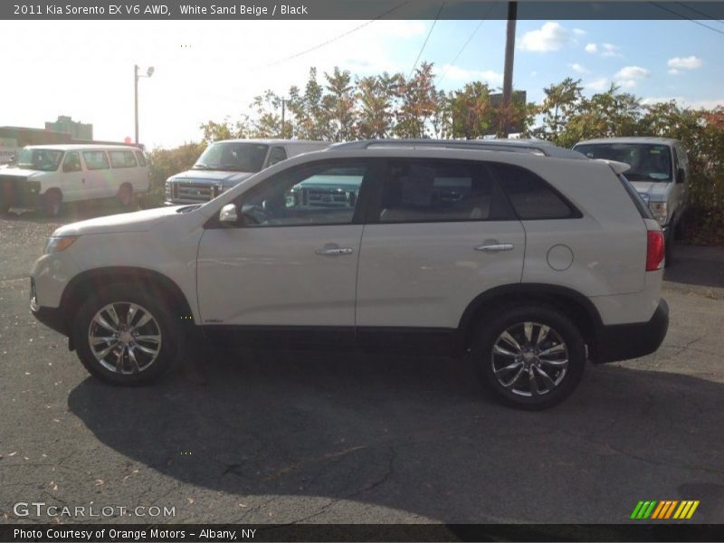 White Sand Beige / Black 2011 Kia Sorento EX V6 AWD