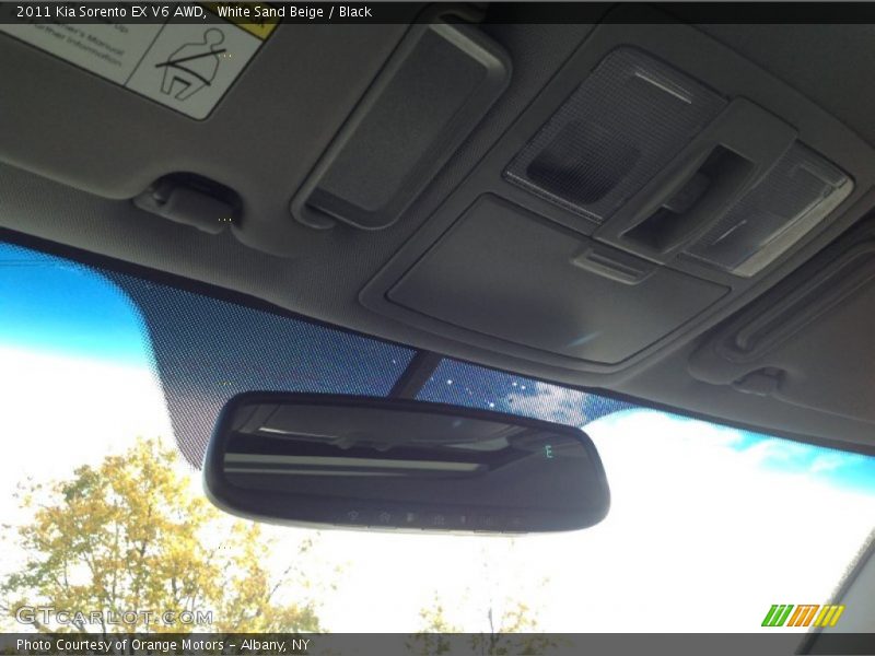 White Sand Beige / Black 2011 Kia Sorento EX V6 AWD