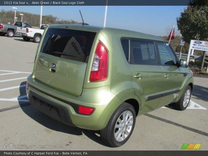 Alien Green / Black Soul Logo Cloth 2013 Kia Soul +